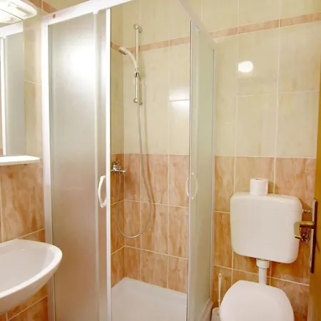 Apartment Geraeumige In Der Naehe Des Zentrums Von